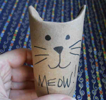 Juguete DIY gato - rollo papel higienico